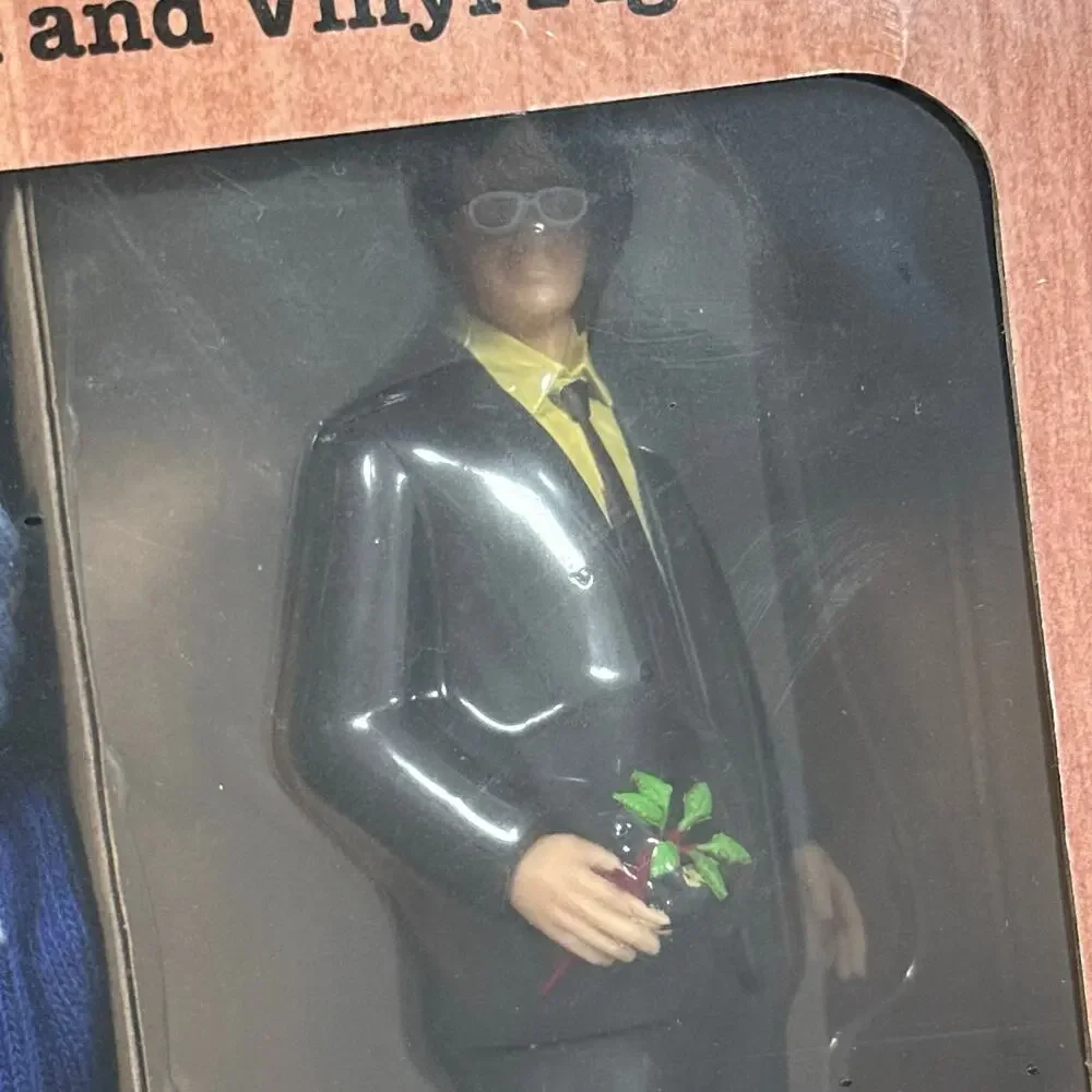 THE OFFICE Sock and Vinyl Figure Bundle Dwight Schrute‎ 5 Pack Socks Collectible